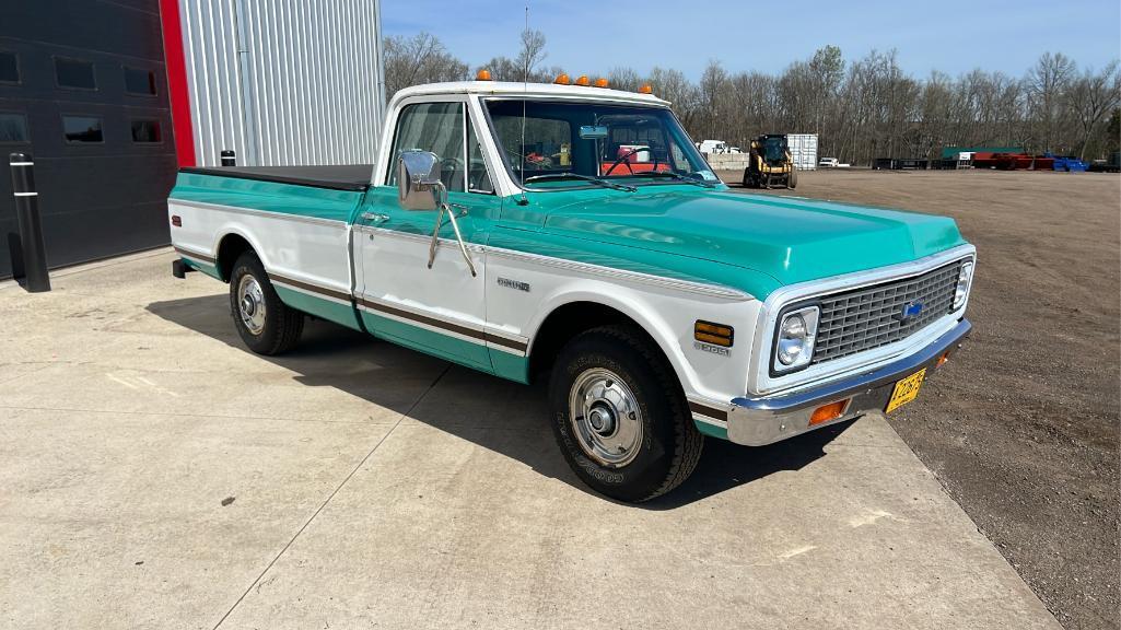 1971 Chevy C-10 Cheyenne Regular Cab Pickup