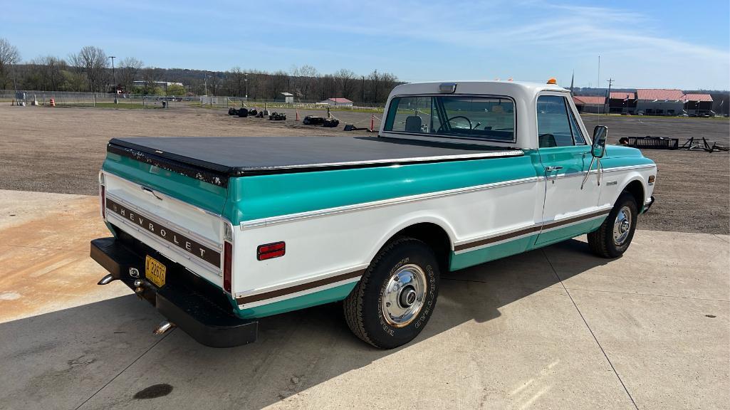 1971 Chevy C-10 Cheyenne Regular Cab Pickup