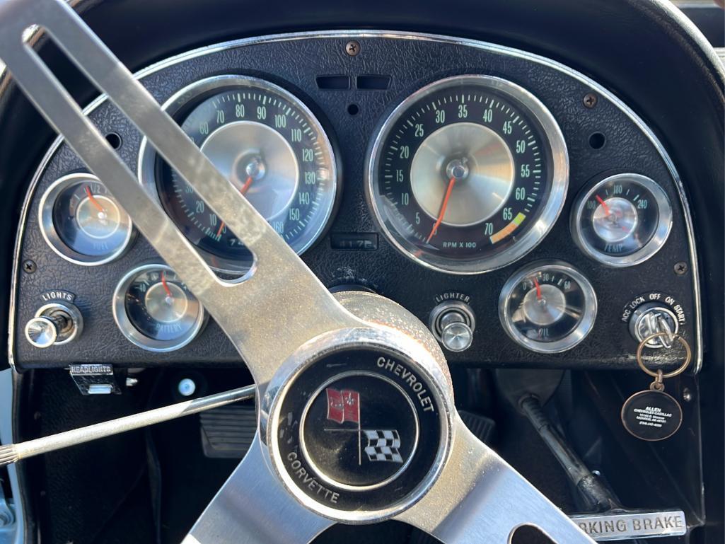 1963 Chevrolet Corvette Sting Ray Convertible