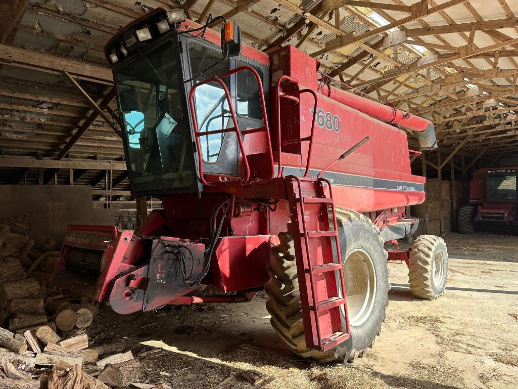 1988 Case International 1680 Axial Flow Combine