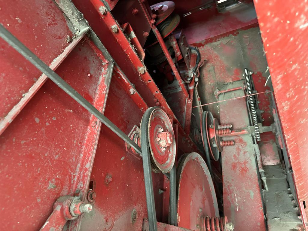 1988 Case International 1680 Axial Flow Combine