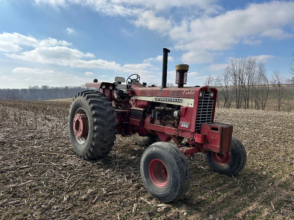 International Farmall 856 Turbo Tractor