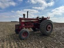 International Farmall 856 Turbo Tractor