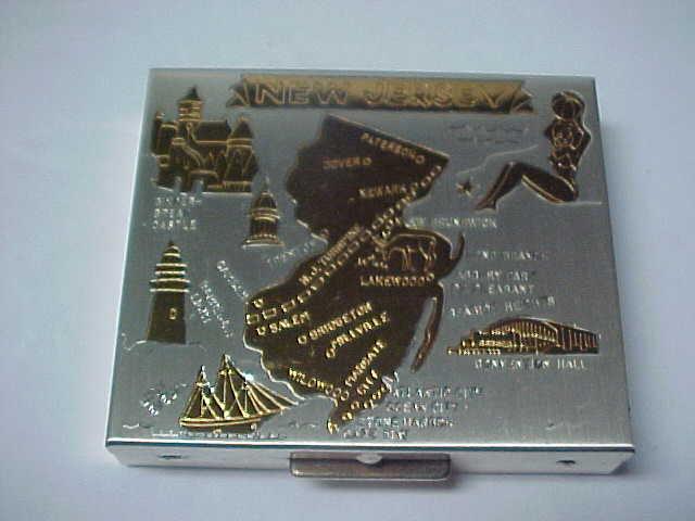 Vintage New Jersey ladies powder compact