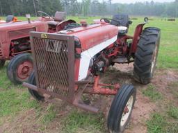 International 444 Tractor