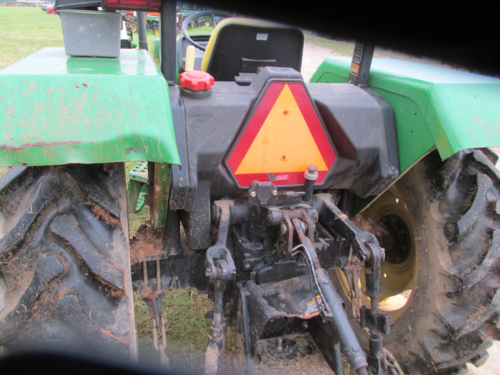 John Deere Tractor 5130