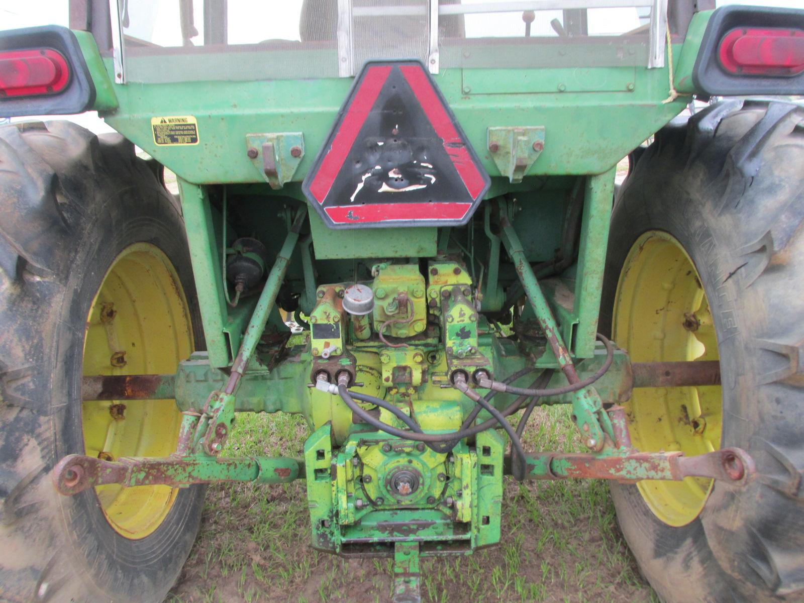 John Deere 4030