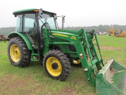 John Deere 5083