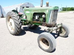 Oliver 770 Gas Wide Front Tractor