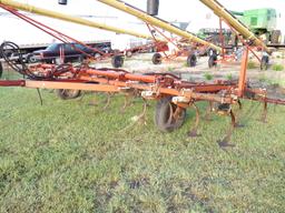 IH 45 18' Cultivator with Harrow