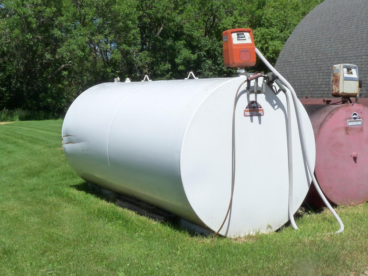 2000 Gallon Diesel Fuel Tank with Gasboy Pump