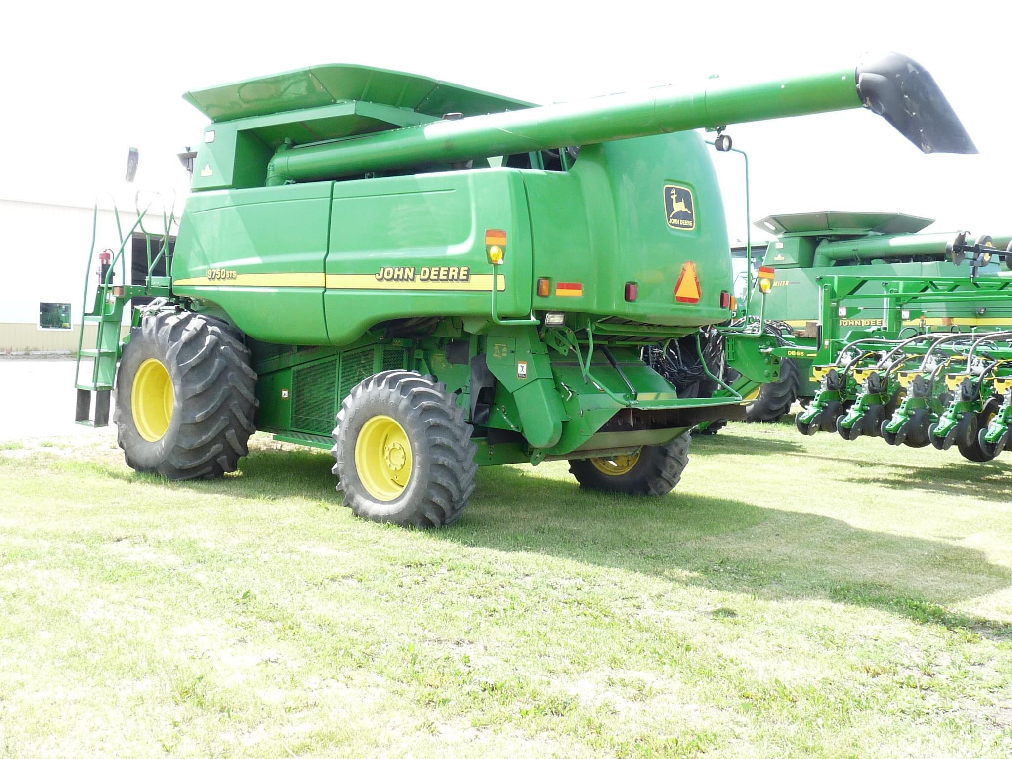 John Deere 9750 STS Combine