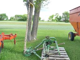 John Deere 350 7' 3pt Sickle Mower