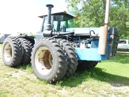 Ford/Versatile 946 4WD Tractor