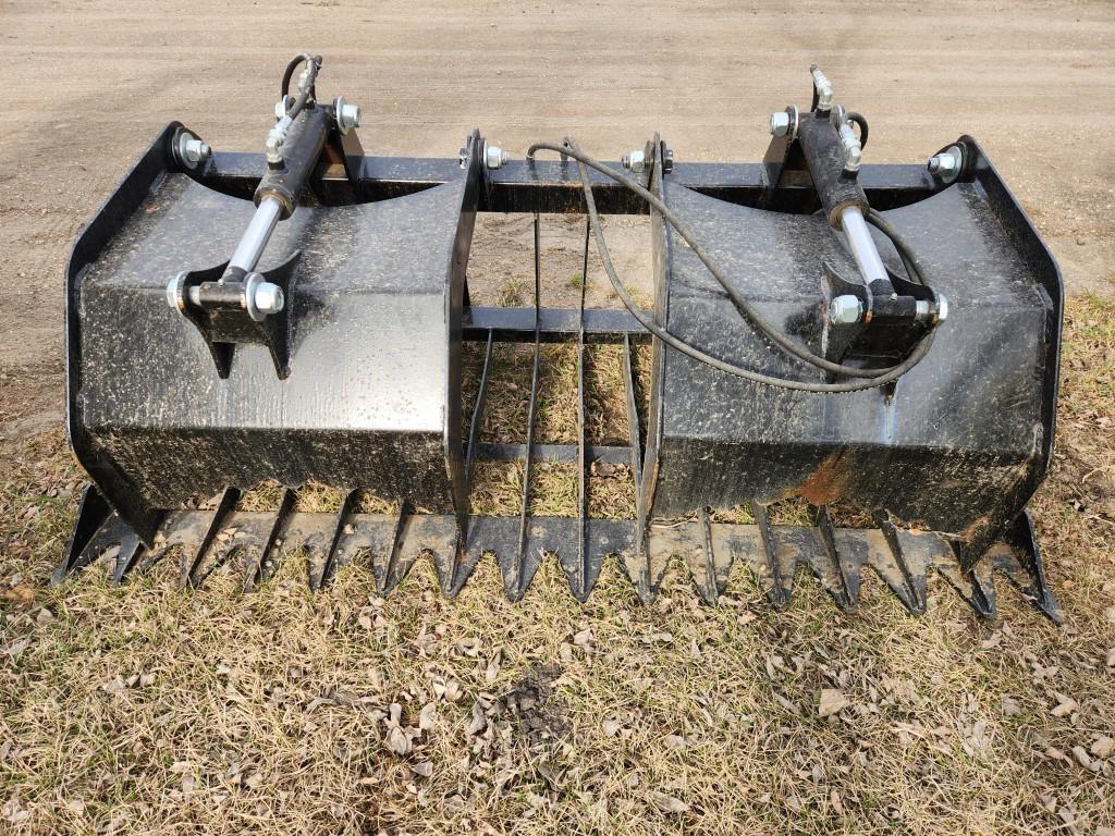 Brute Skid Steer 66" Brush Grapple