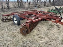 IH #370 12' Tandem Disk