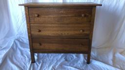 Antique 3 Drawer Dresser