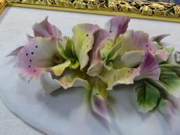 Capodimonte accented wall decor