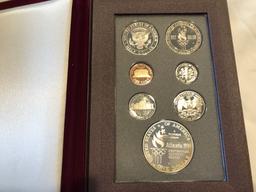 1996 United States Mint Prestige Set.