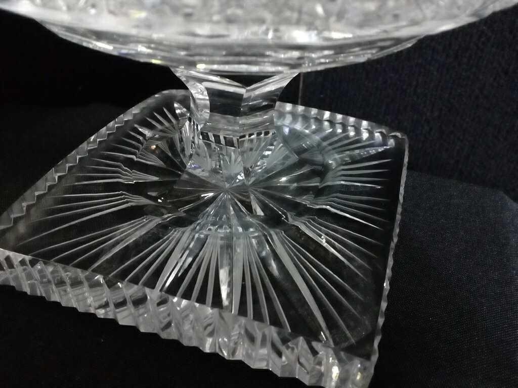 Beautiful (believed To Be Bohemia Crystal)