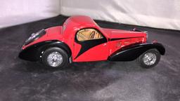 1936 Bugatti Type 57SC Die-Cast Model.