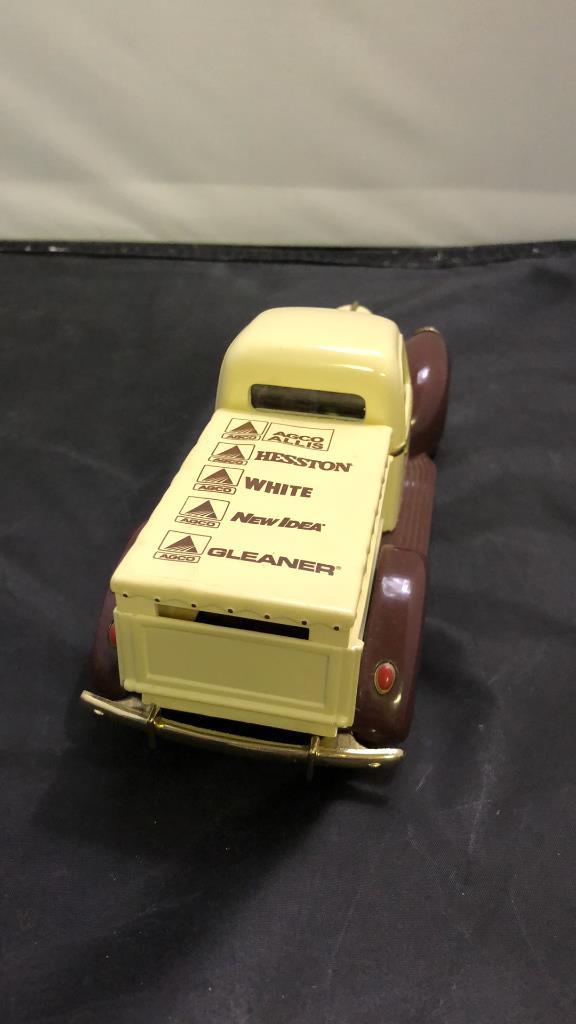 1940 Ford Pickup with Tonneau Cover Die-Cast Bank.