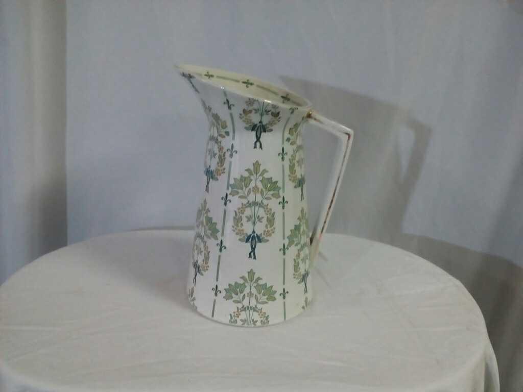 Lubeck Royal Semiporcelain Pitcher