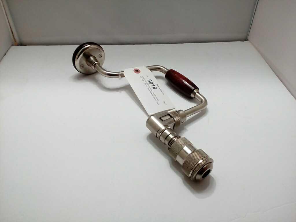 Hand Crank Drill with Wood Knob & Handle