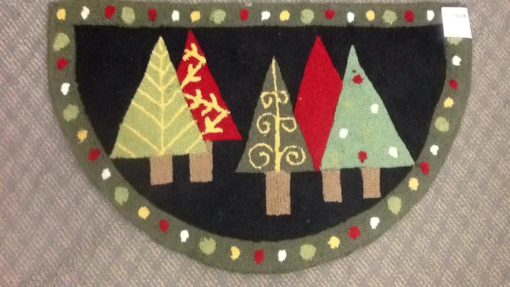 CHRISTMAS TREE DOORMAT