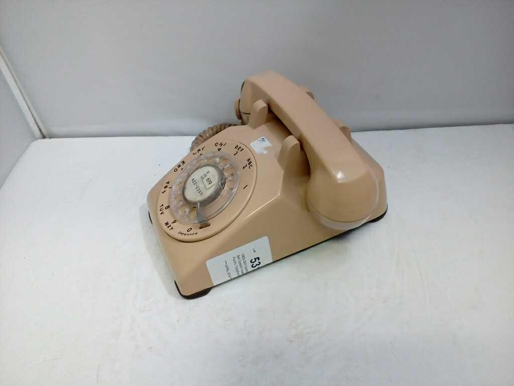 1960s Bell System Rotary Phone - Peach