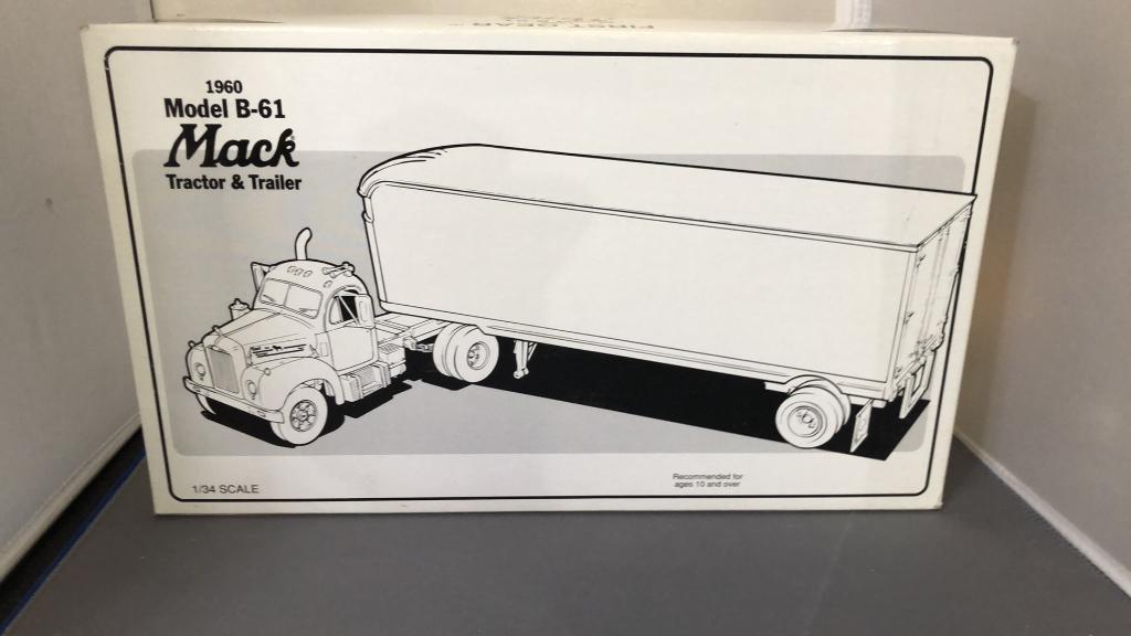 1960 Mack Model B-61 Tractor & Trailer Die-Cast Re