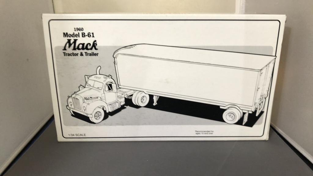 1960 Mack Model B-61 Tractor & Trailer Die-Cast Re