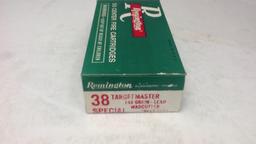 1 BOX OF VINTAGE REMINGTON .38 SPL AMMO.