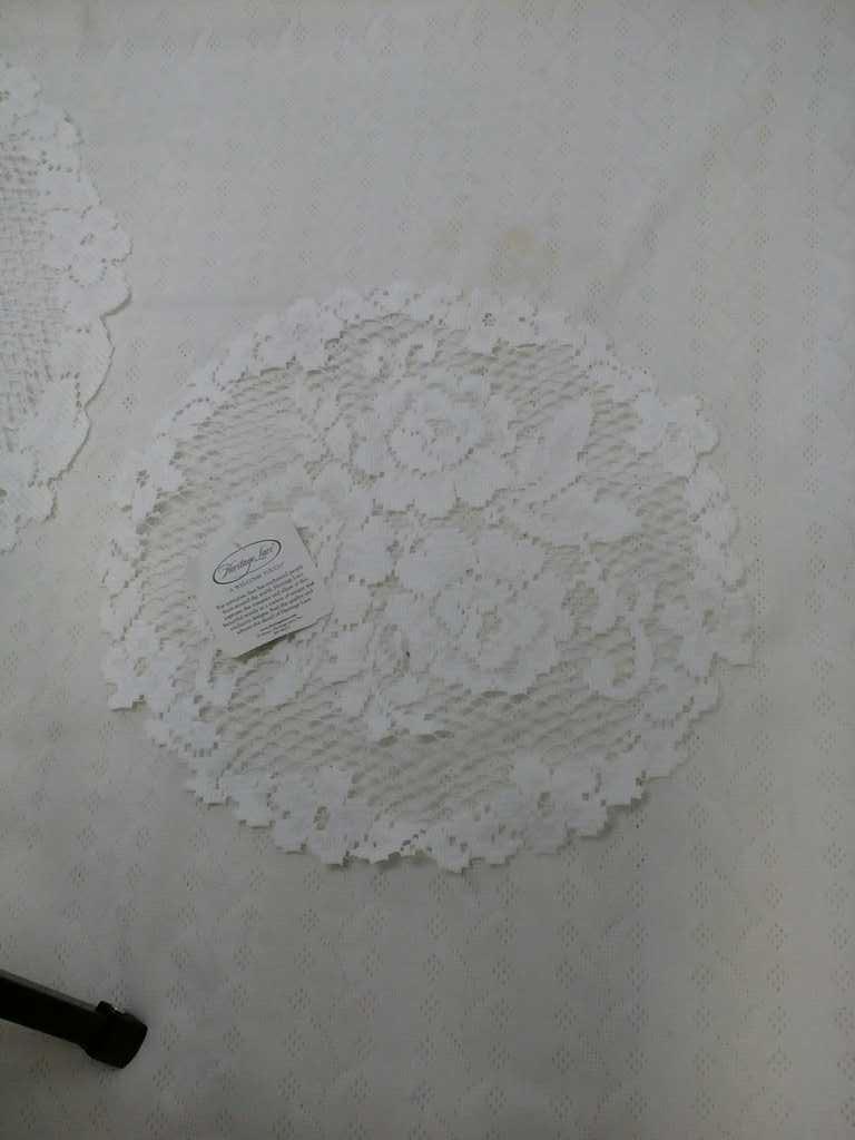 LOT OF LACE ITEMS