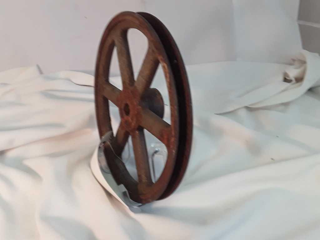 VINTAGE INDUSTRIAL  PULLEY 8..5" DIAM