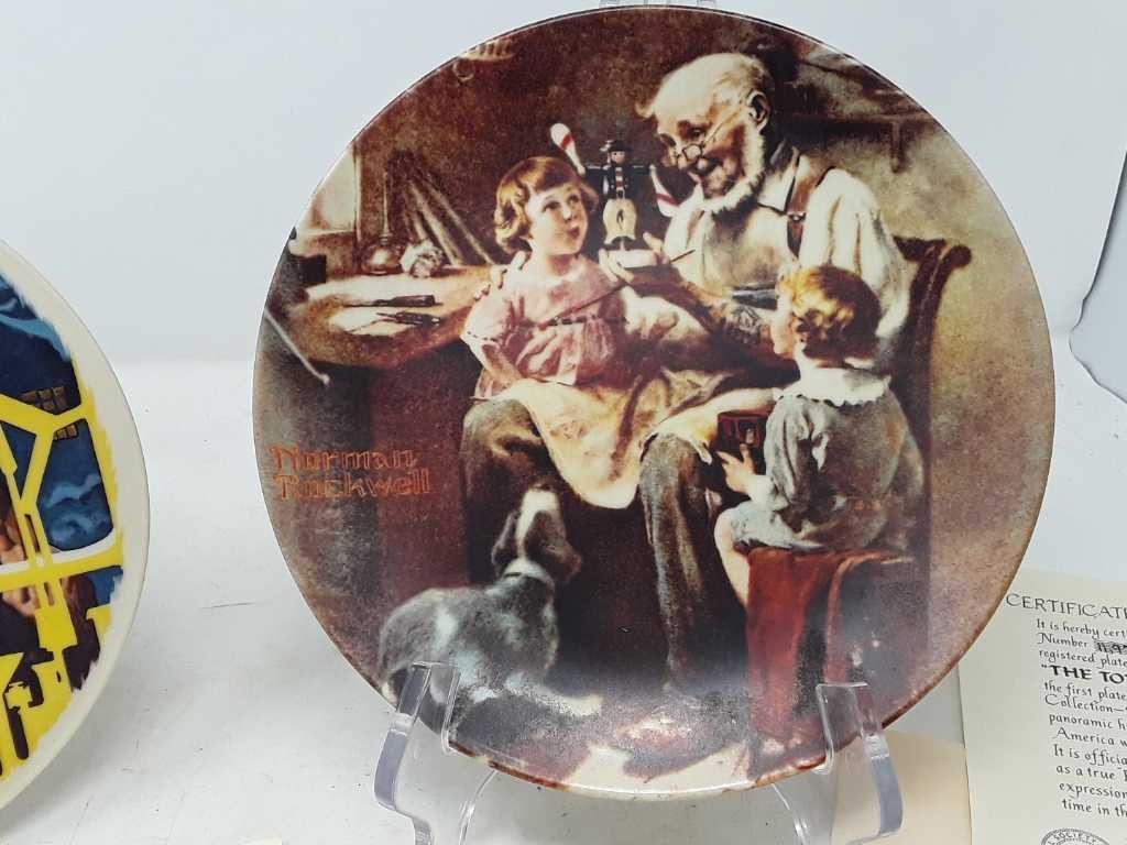 2 NORMAN ROCKWELL CHRISTMAS PLATES W/COA