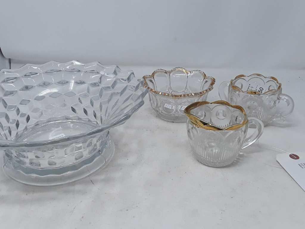 GLASS FRUIT BOWL, CANDY DISH, AND 2 CUPS