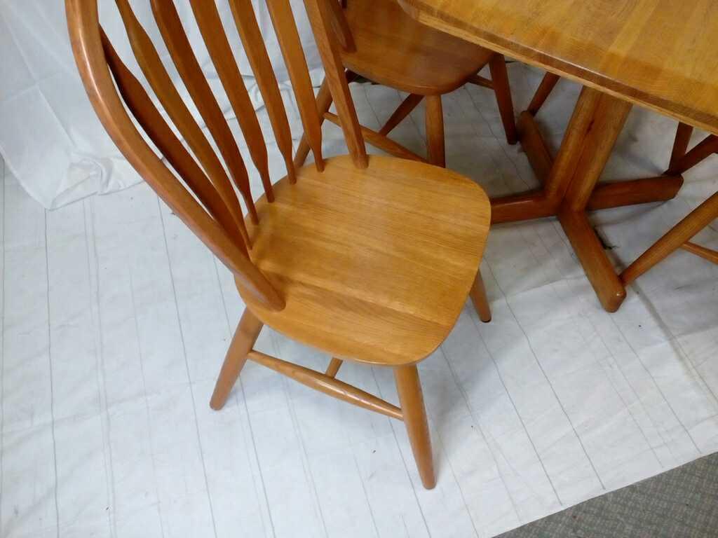 Square oak dining table with 4 chairs