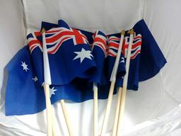 7 SOUV113 MED. AUSSIE FLAGS