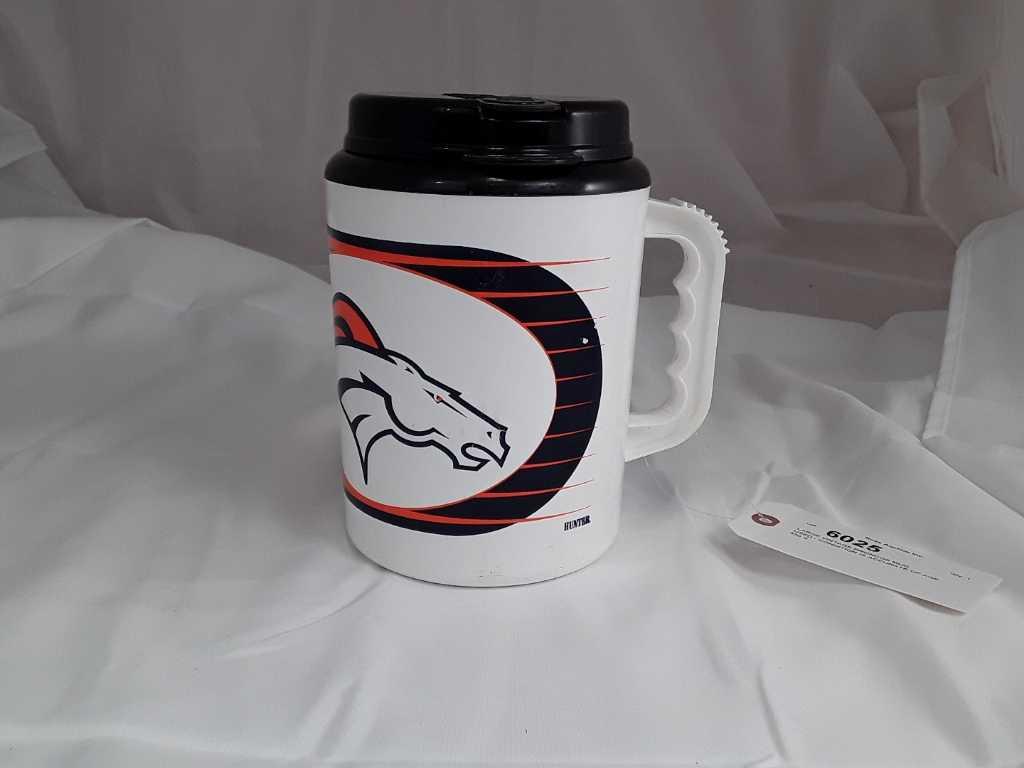 LARGE VINTAGE BRONCOS MUG