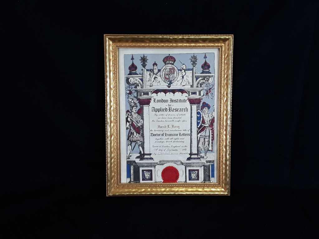 FRAMED LONDON INSTITUTE HONORARY TITLE