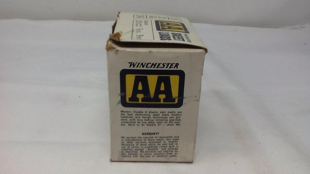 1 BOX OF WINCHESTER 20GA. DOUBLE A SKEET AMMO