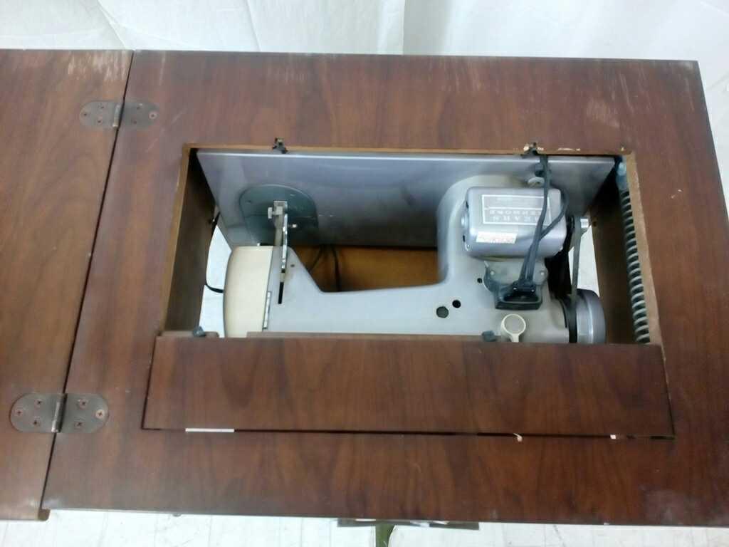 Sears Kenmore Sewing Machine w/ Cabinet Table