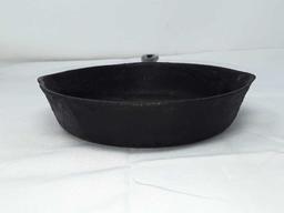 Wagner Ware 9" Cast Iron Skillet