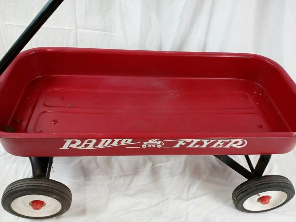 METAL RADIO-FLYER WAGON