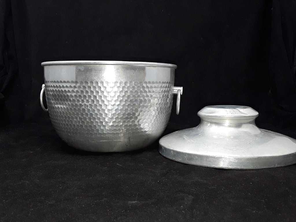 SILVER COLORED ICE BUCKET