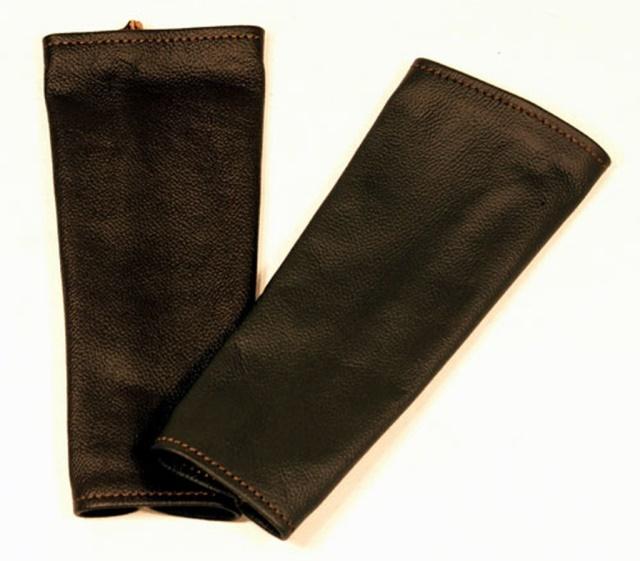 LEAT 400BLX3 THREE PAIRS OF 10" BL LEATHER SLEEVES