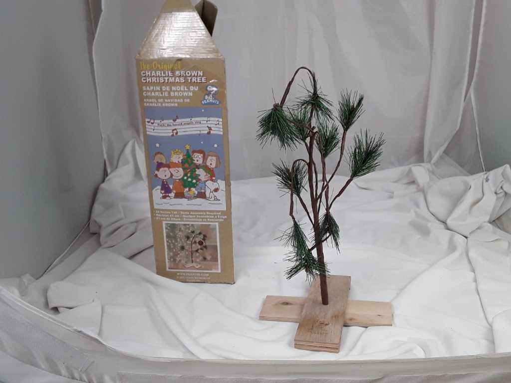 Peanuts The Original Charlie Brown Christmas Tree