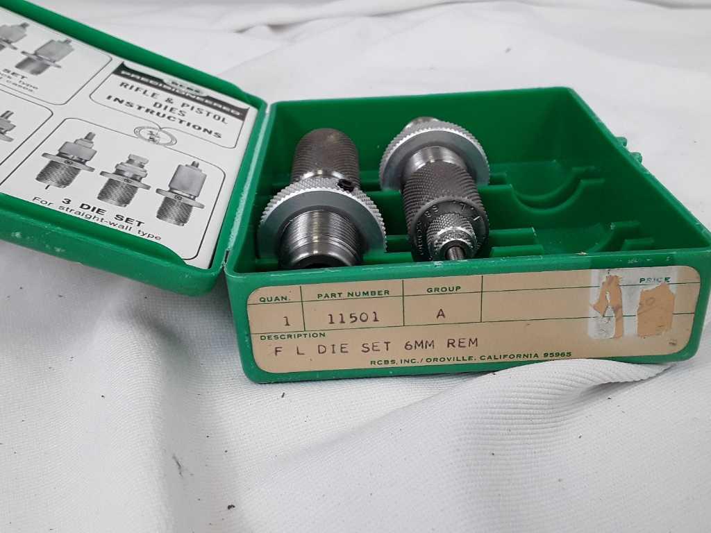 SET OF TWO 6mm REM RELOADING DIES