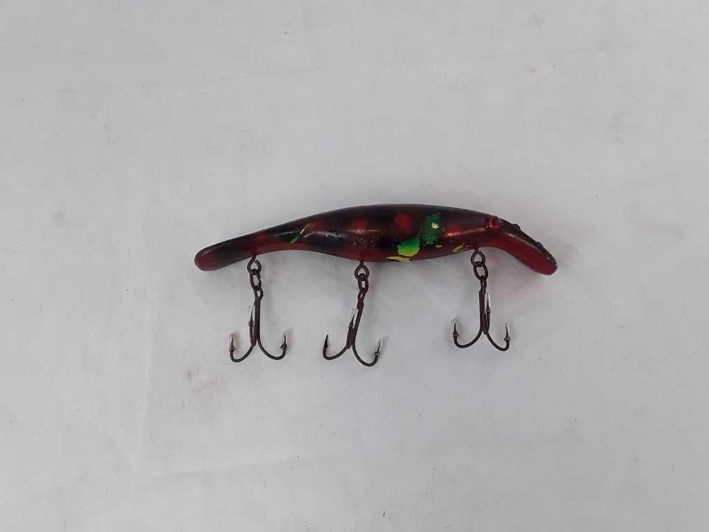 8" WOODEN LURE WITH 3 HOOKS